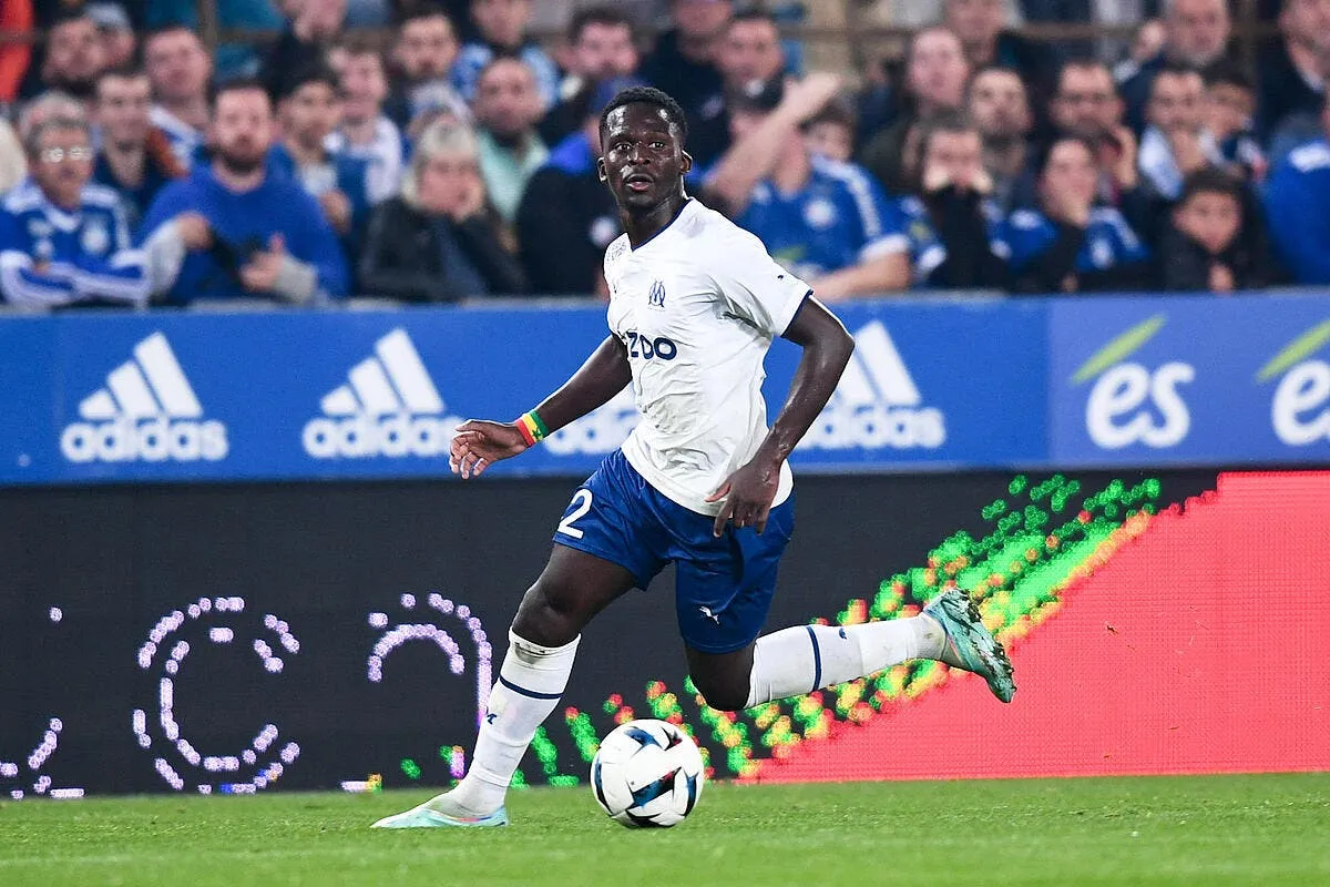 om panique avant la signature dieng joue avec les fans dieng 5 355452