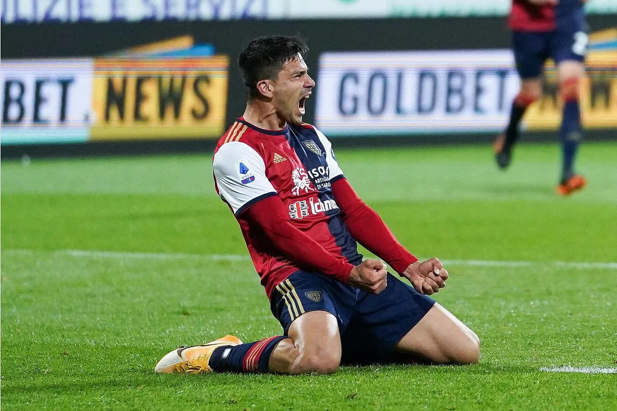 om sampaoli a choisi un serieux concurrent pour milik giovanni simeone 2 318169