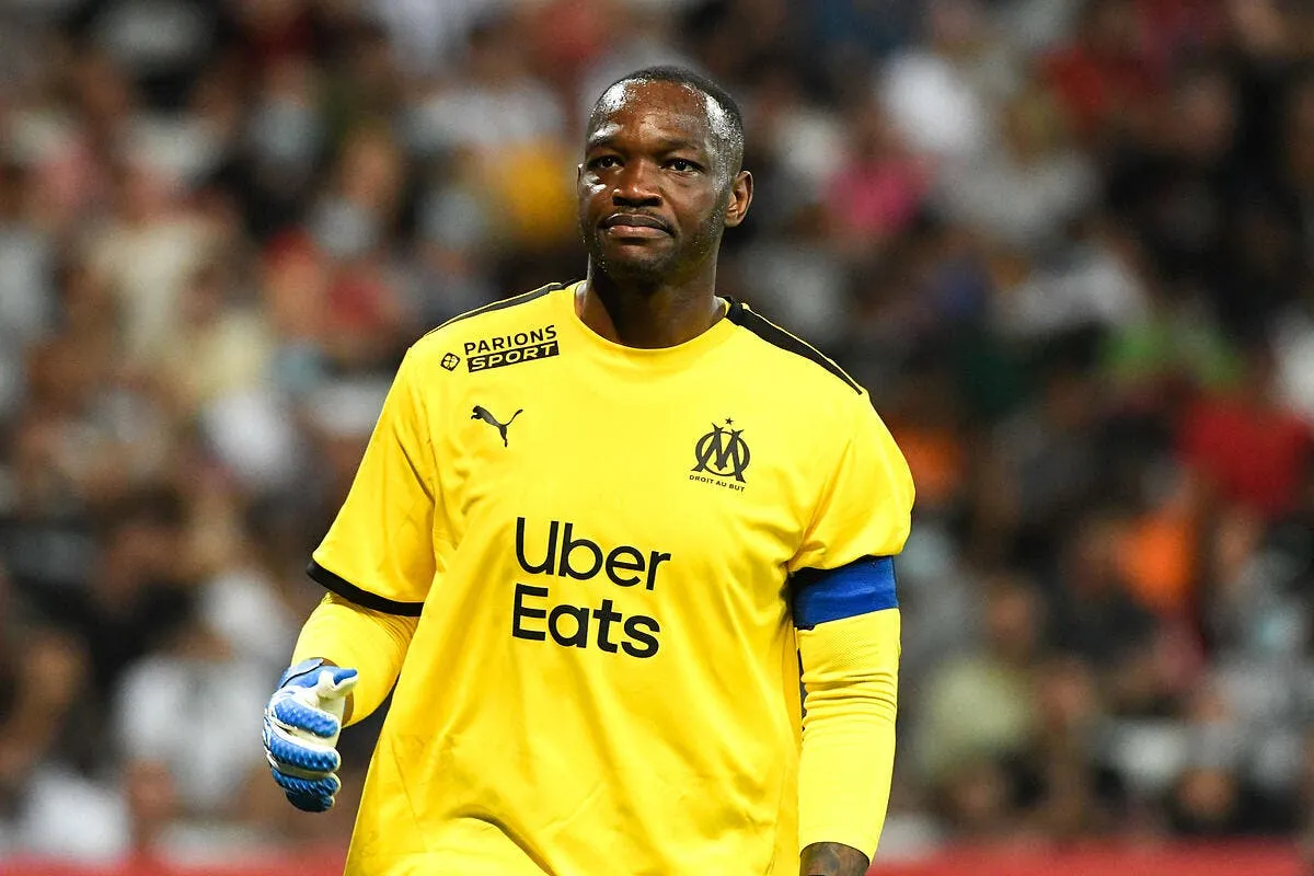 om steve mandanda attention danger a marseille icon dsc2834 1 325481