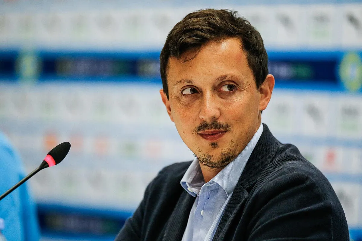 om un cas de covid detecte a marseille icon d1r3072 320103