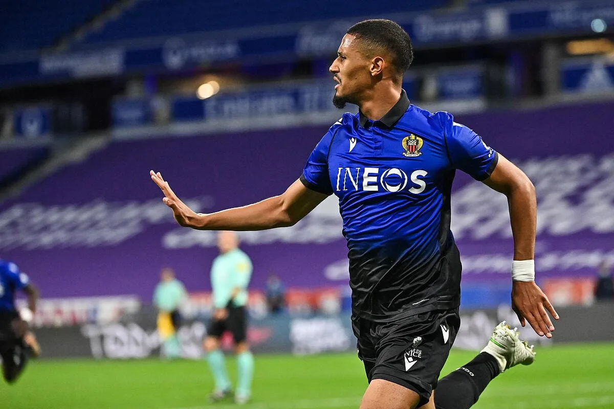 om william saliba met marseille en plan z icon adi 1413 317111