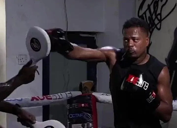 patrice evra boxeur son premier combat annule evra 338771