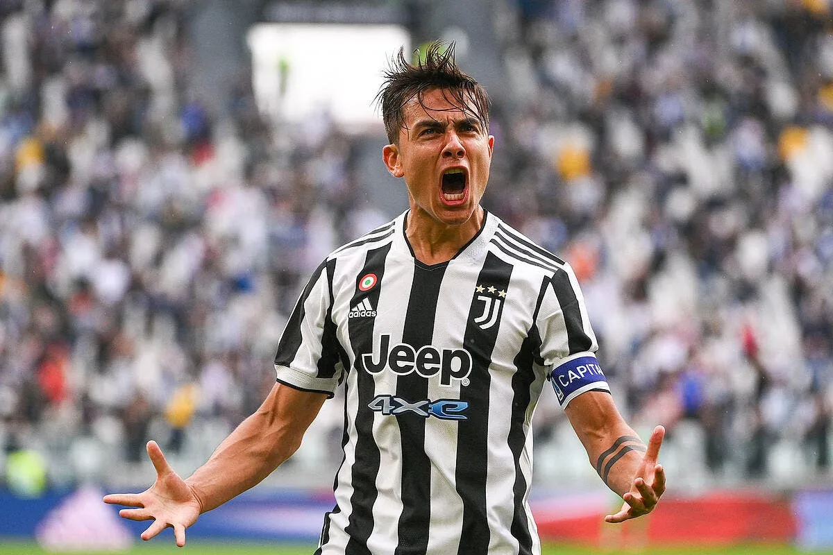 paulo dybala efface cristiano ronaldo la juventus en feu icon lp 13680485 325439