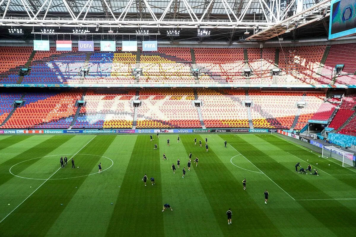 pays bas ukraine les compos 21h00 sur bein 1 et m6 icon 432488815 316581