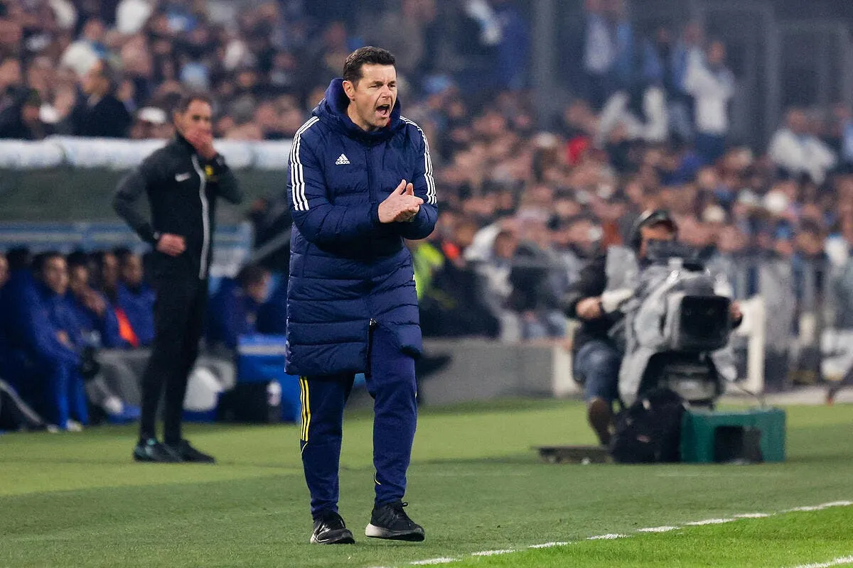 pierre sage gagne l ol pense a changer d entraineur sage 370136