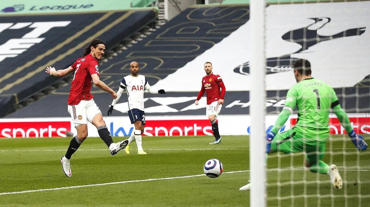 pl cavani eloigne encore tottenham du big four icon 59130178 311367