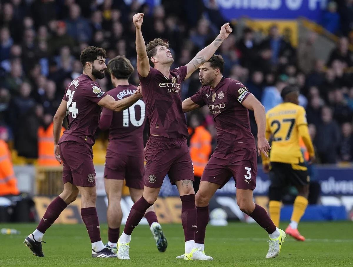 pl manchester city se fait peur a wolverhampton iconsport 242290 0104 382764
