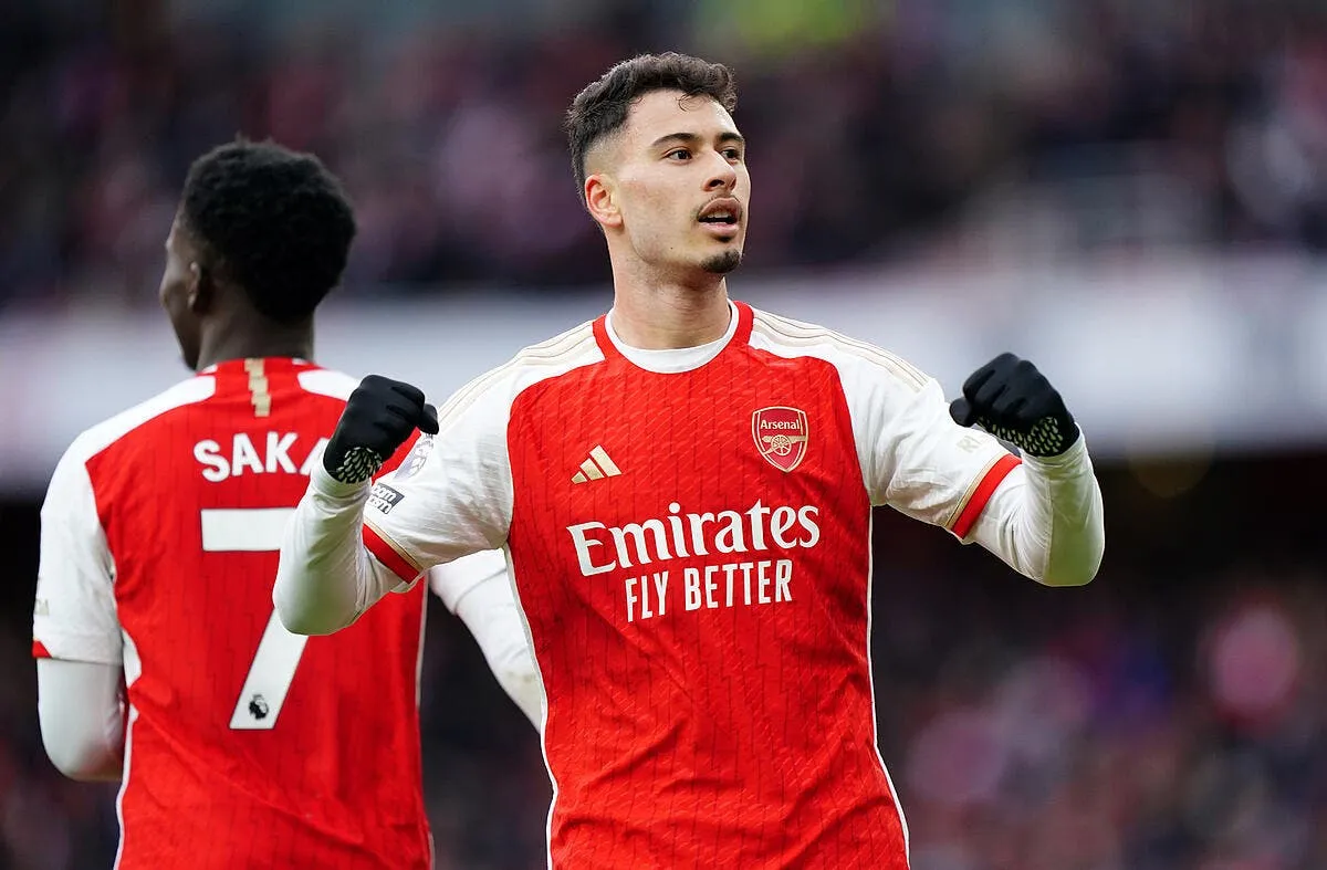 pour l apres mbappe le psg vise une star d arsenal martinelli 1 371686