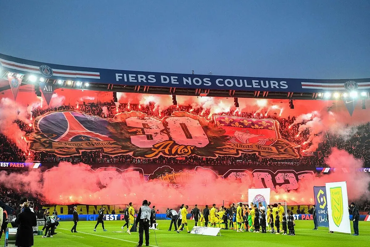 psg amazon cache le virage auteuil daniel riolo crie au scandale icon dib 201121 10 16 328485