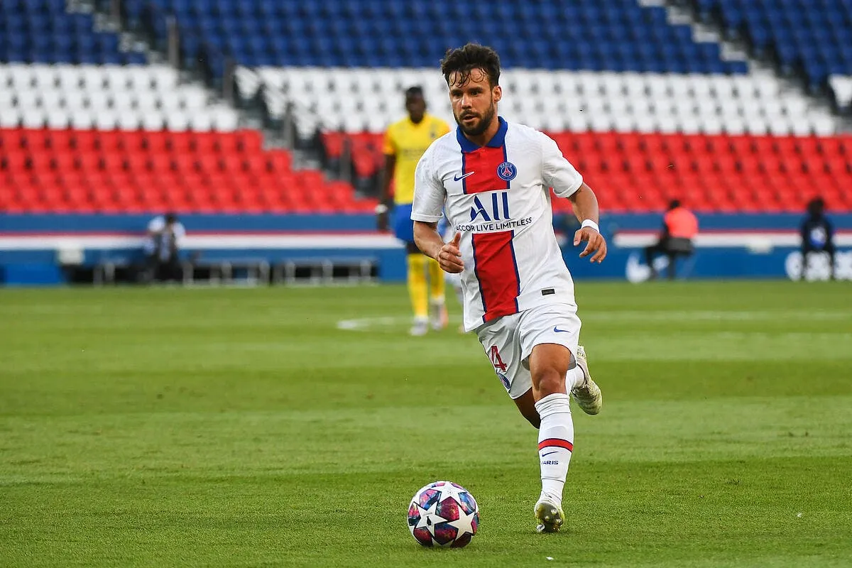 psg avec ce gros contrat bernat va mettre leonardo sous pression bernat 3 304877