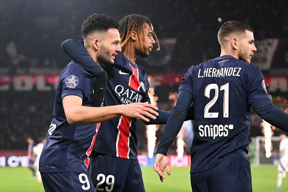 psg barcola sanctionne riolo applaudit luis enrique iconsport 247328 0302 385447