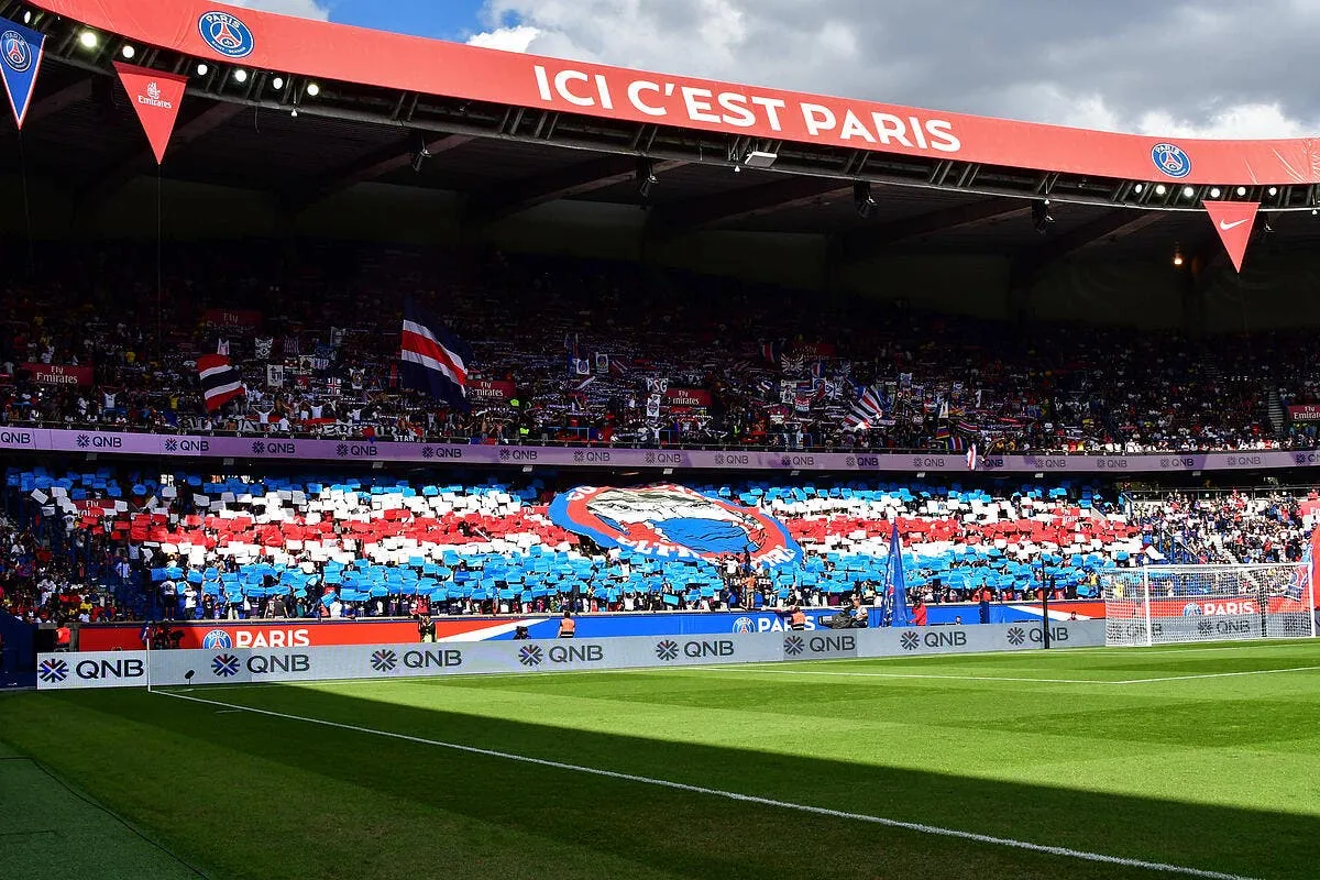 psg chants homophobes la tribune auteuil fermee en partie iconsport 103186 0153 383240