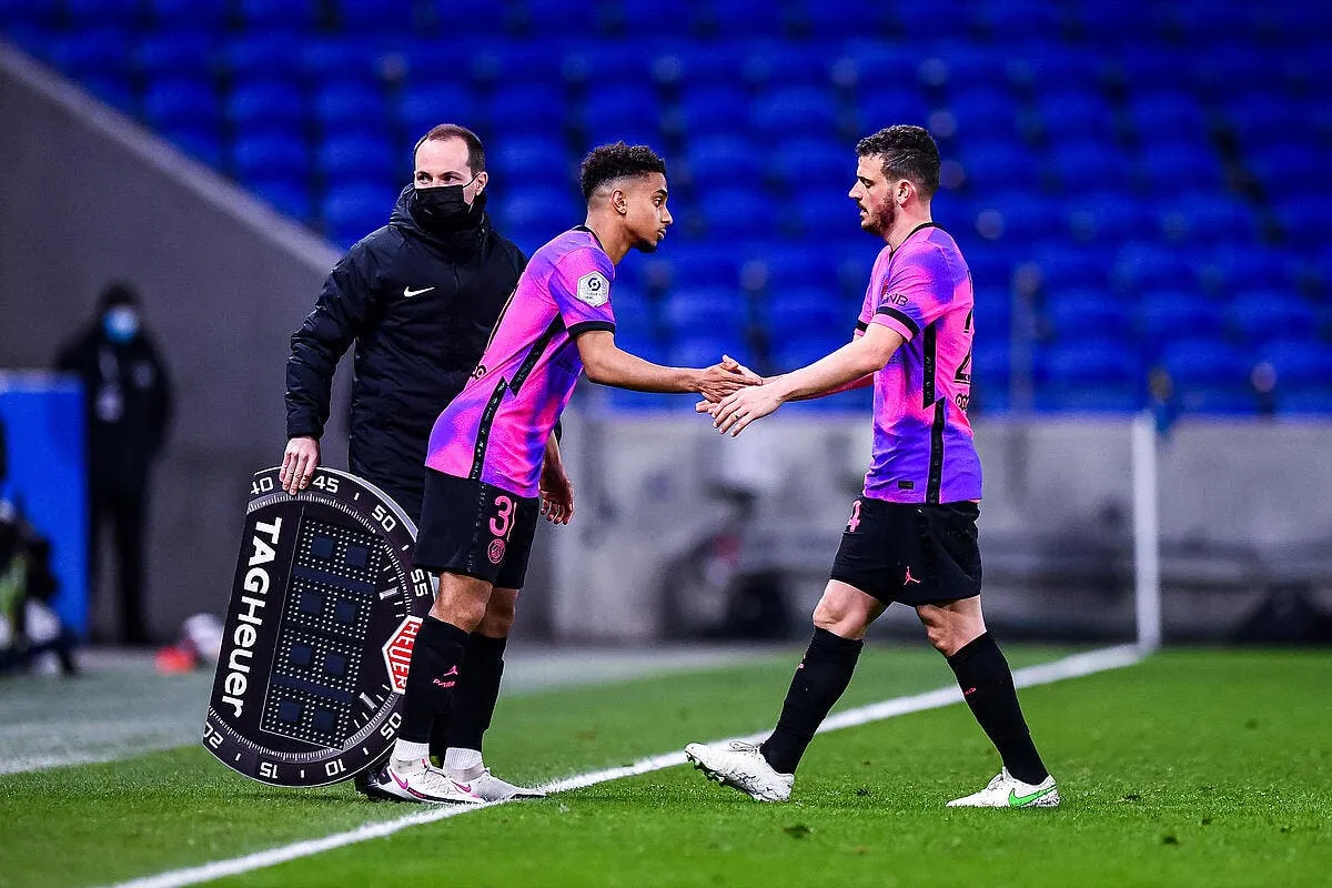 psg ciao florenzi pochettino et les joueurs ont tranche florenzi 2 312427