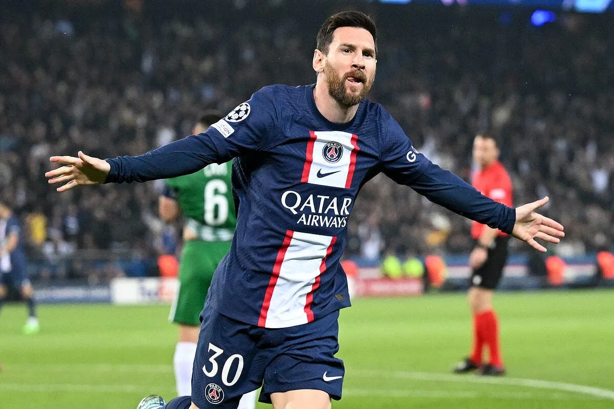 psg galtier a genoux devant messi ca fait scandale icon ab8 1786 2 356647