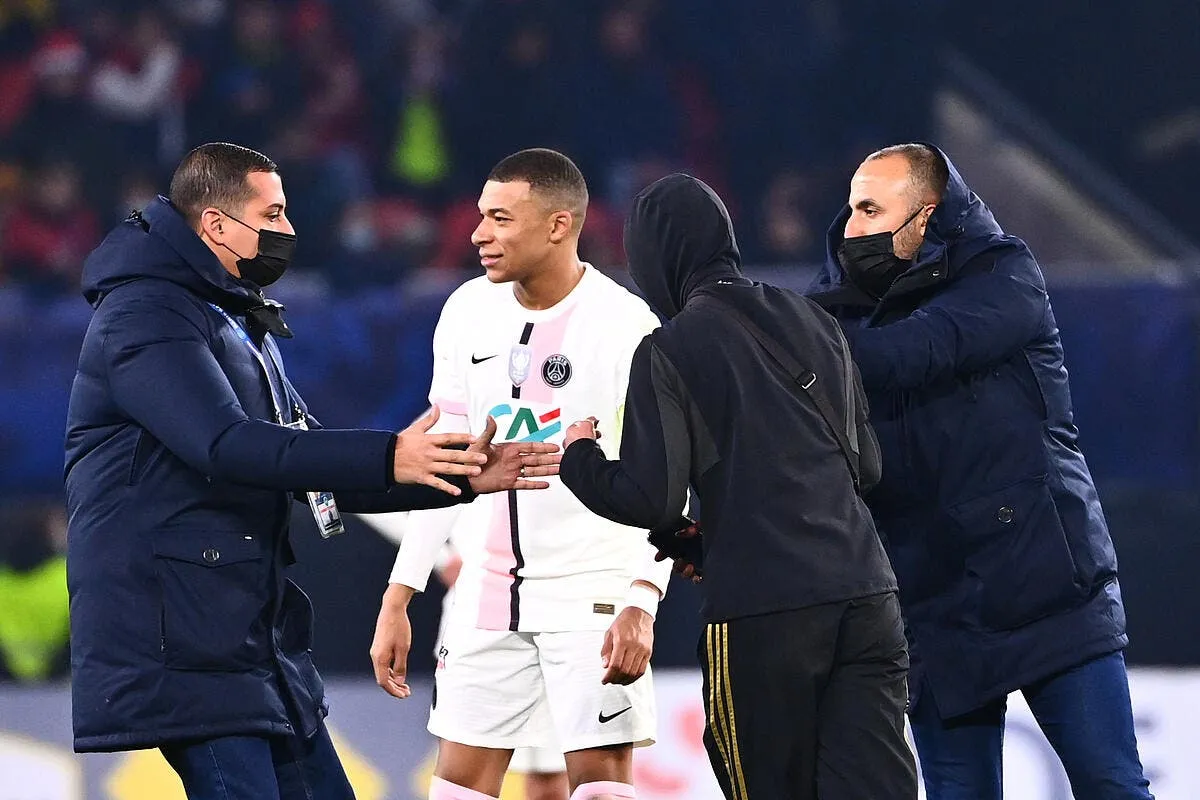 psg kylian mbappe victime d un chantage au mercato icon dib 191221 11 02 332837