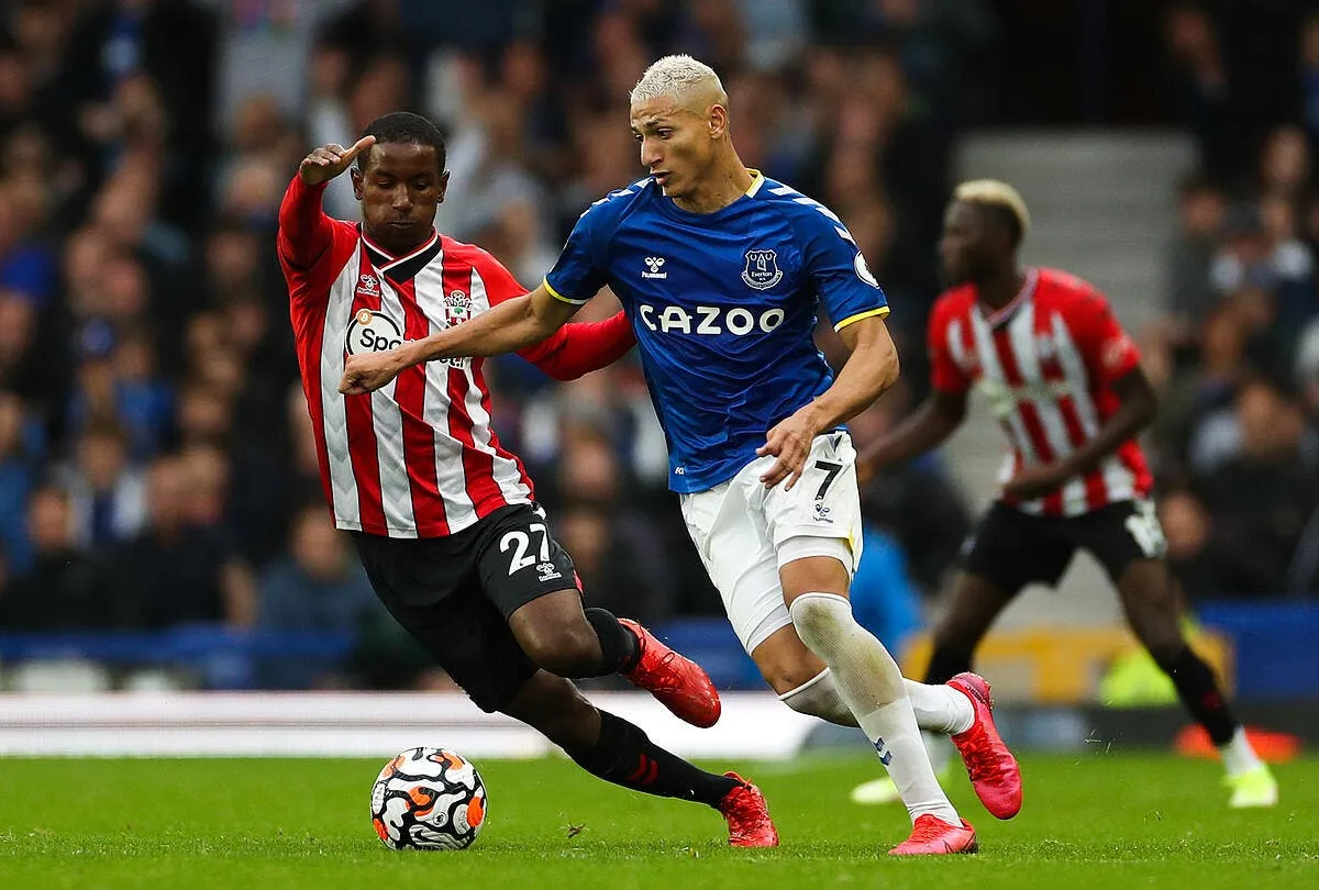 psg le clan richarlison debarque a paris icon pa 61675787 322321