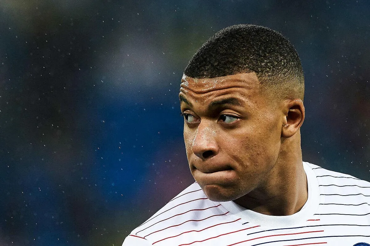 psg le real madrid invite mbappe a signer icon am19217 011b 311541