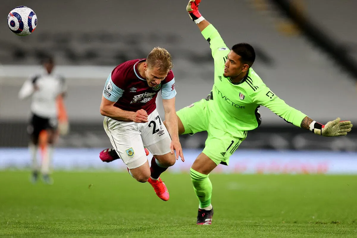 psg les details de l operation areola devoiles icon 59694572 320259