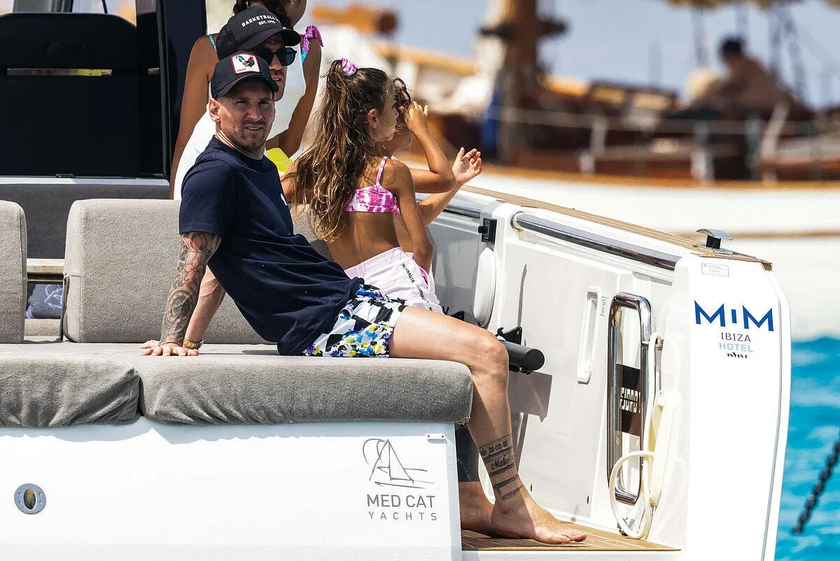 psg lionel messi a paris c est le coup du siecle icon 774981 025 320723