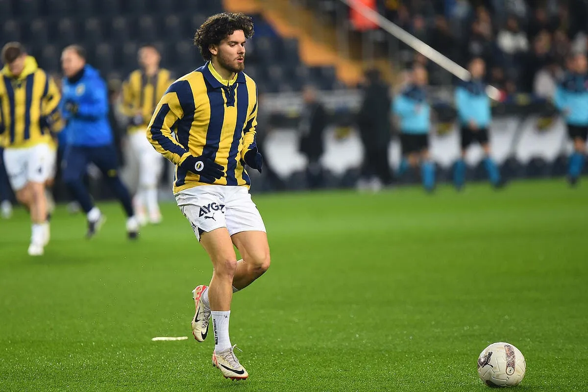 psg luis campos sort quatre noms pour le futur lateral droit iconsport 188847 0008 372570