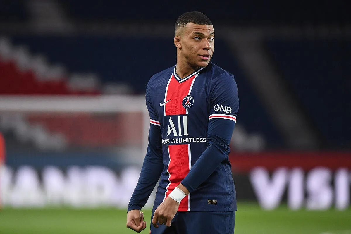 psg mbappe le surcote pierre menes balance icon dib 140321 11 74 309445