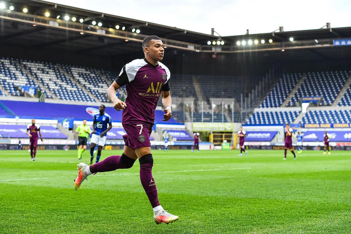 psg mbappe preserve pochettino rigole icon bap 100421 93 036 311281