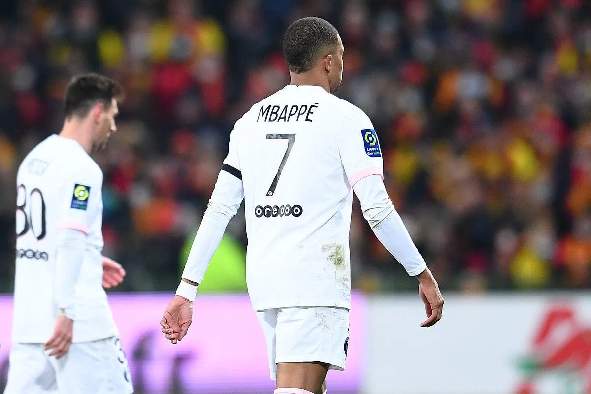 psg mbappe raconte des salades elle accuse icon pl5 8688 329675