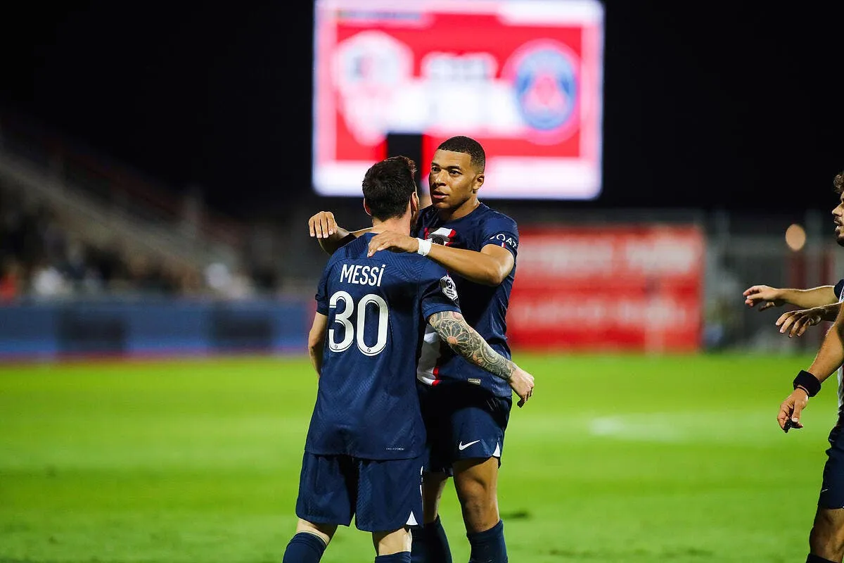 psg mbappe vs neymar galtier s interroge icon a74i5451 352767