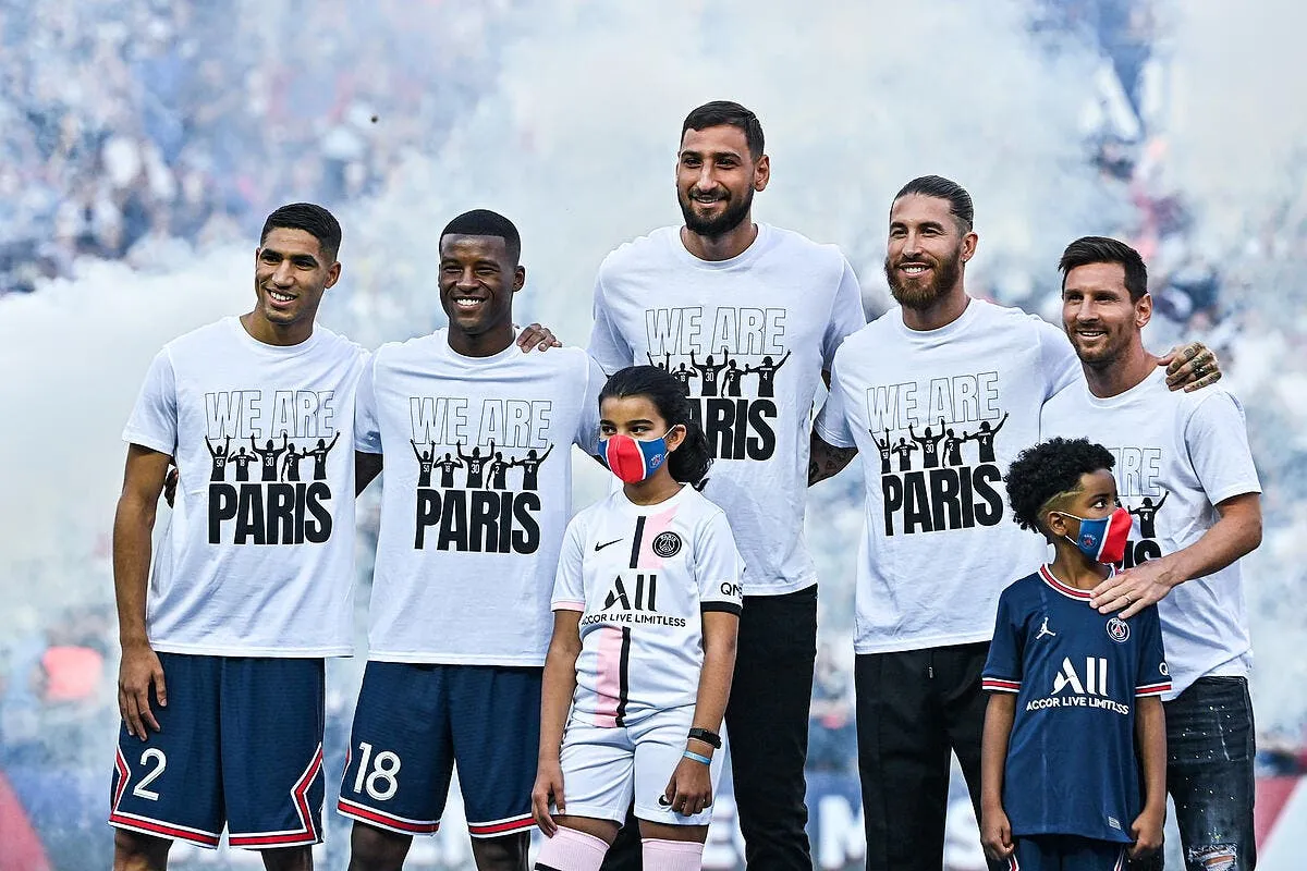 psg messi neymar mbappe l uefa applaudit icon bap 140821 93 134 321627
