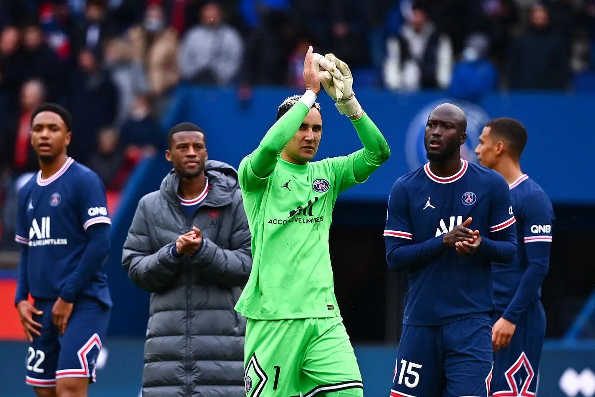 psg navas n en peut plus il fait ses valises icon dib 130322 10 67 336719