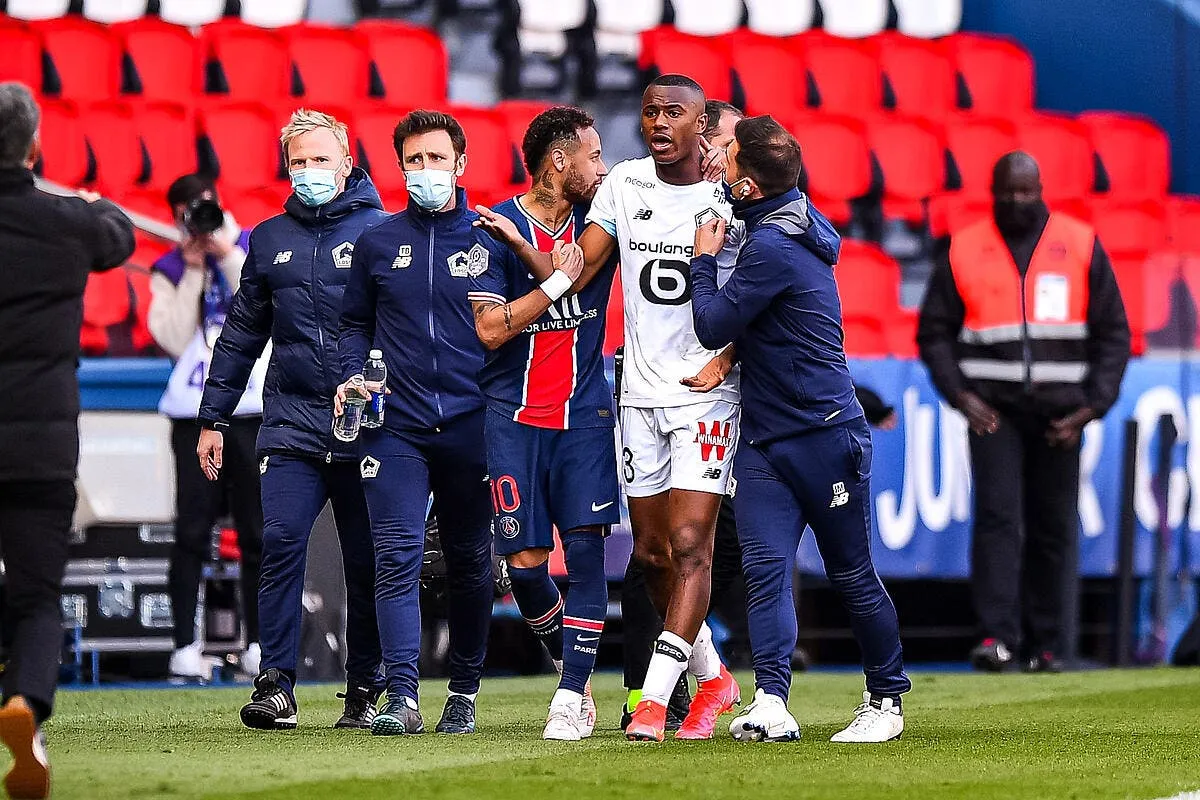 psg neymar irrespectueux le tacle de djalo a 310899