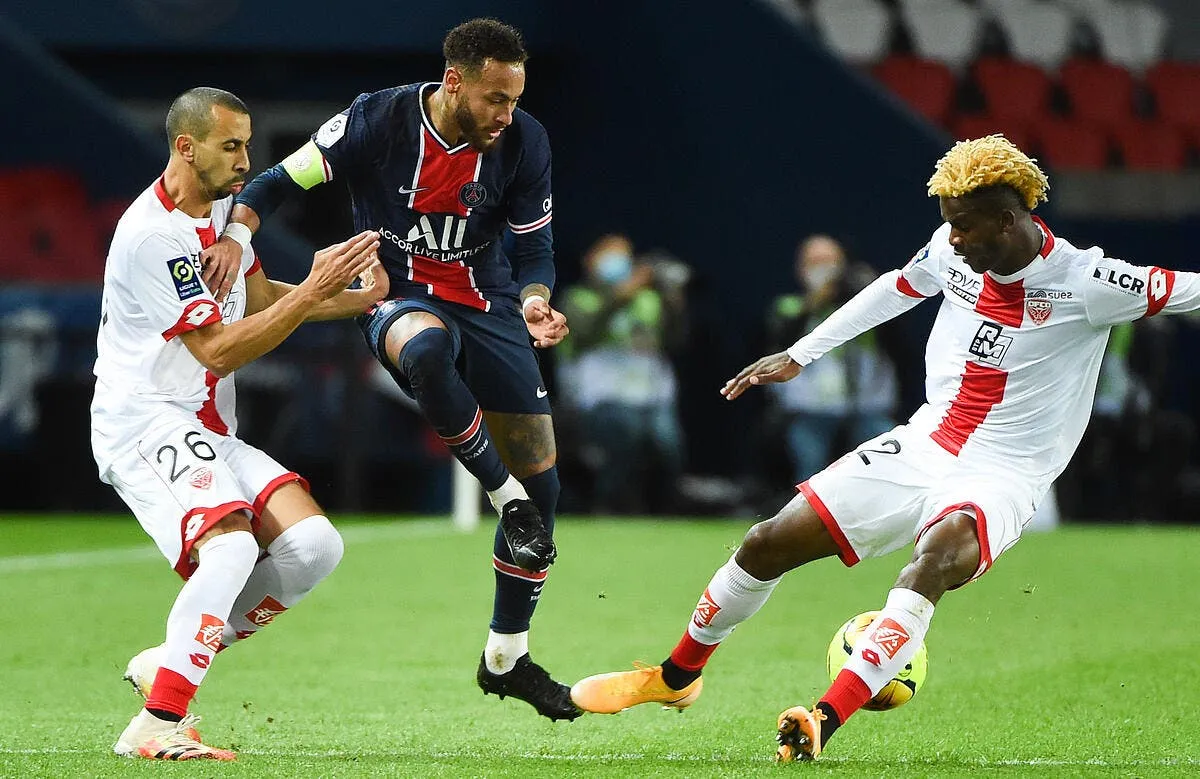 psg neymar prolonge rothen se paie les rageux icon dsc 4174 305845