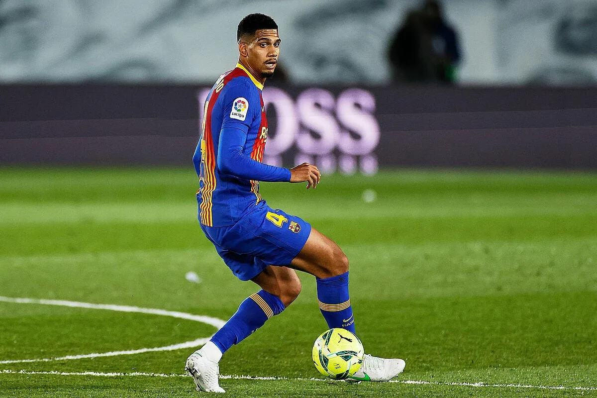 psg pochettino veut chiper un espoir du barca bb 313433