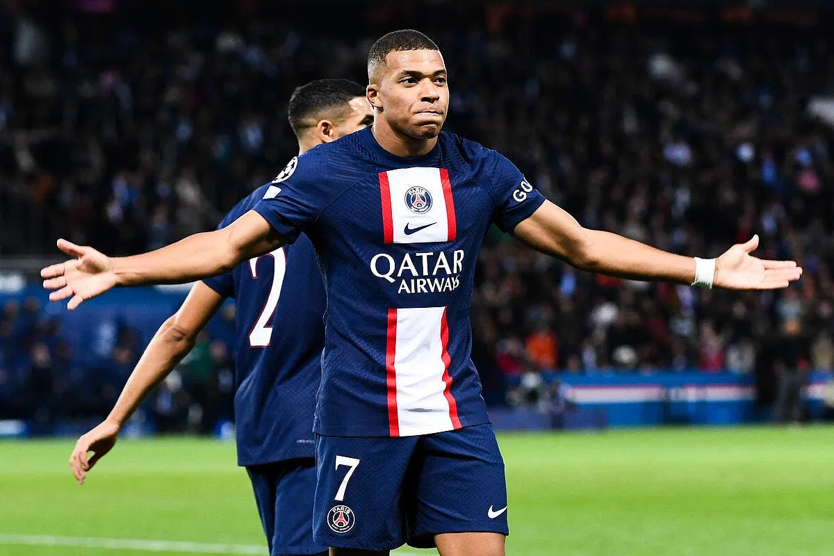 psg rio ferdinand en sait plus sur l avenir de mbappe mbappe 129 353628