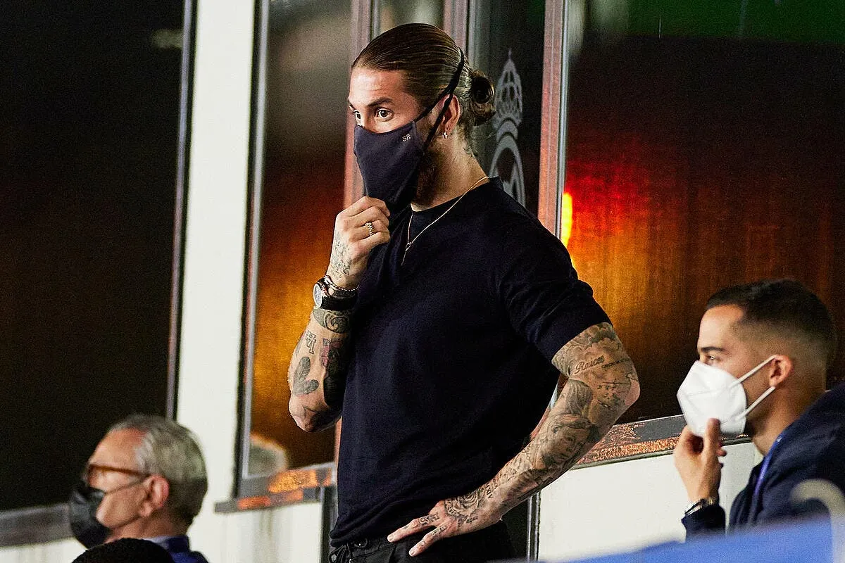 psg sergio ramos previent keylor navas icon ra 210427 052 318295