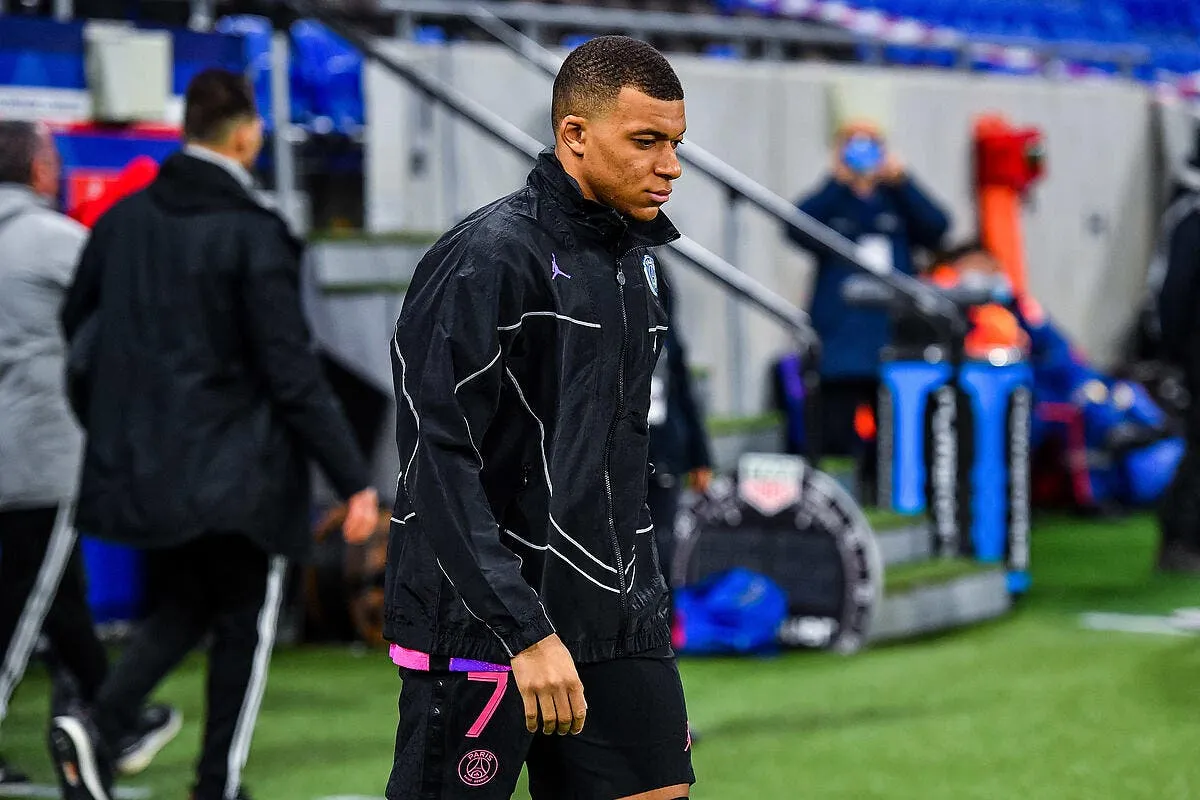 psg son avenir mbappe prend la parole icon bap 210321 93 172 310527