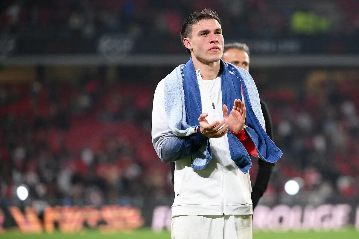 psg ugarte est une arnaque il se fait humilier jusqu a londres icon sac 7332 367777