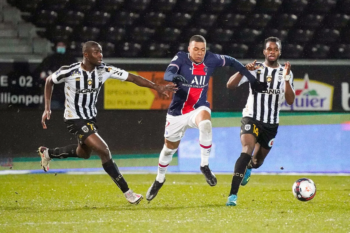 psg un vrai malaise kylian mbappe a paris icon elscopsg 087 304353