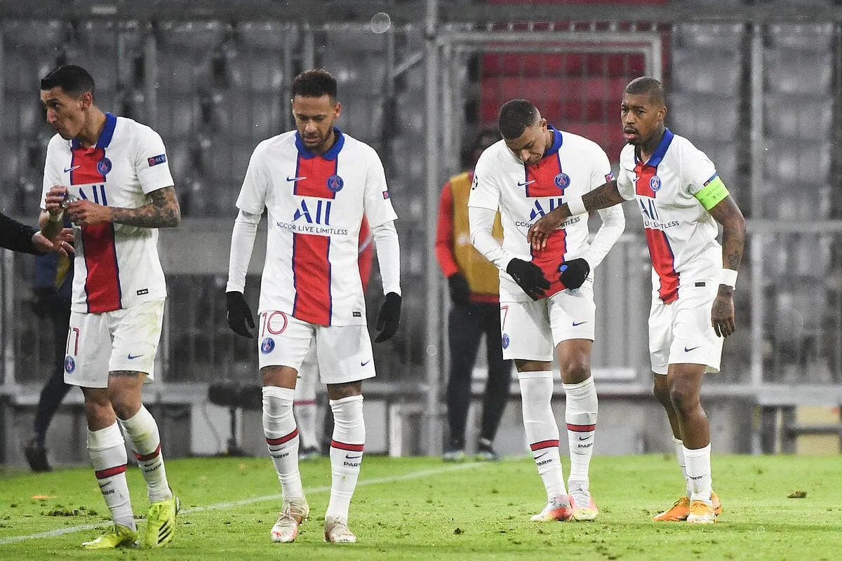 psg une statue pour les quatre heros de munich icon dib 070421 11 21 311065