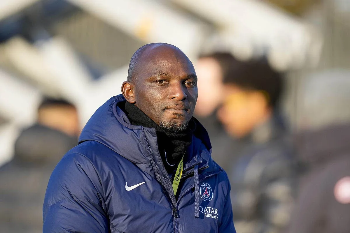 psg zoumana camara prolonge icon 001 bvbscf20230228 l 0781 360308
