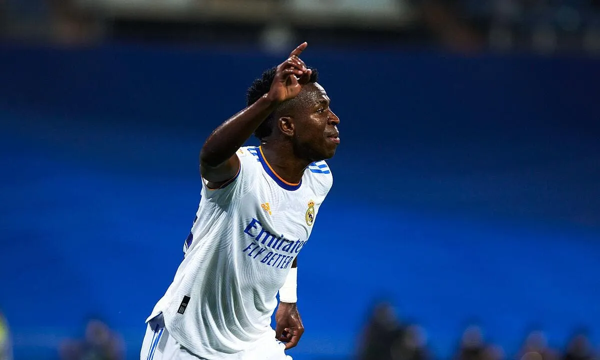 real vinicius vire pour mbappe il repond icon 567 rmfcel20210912 061 323653