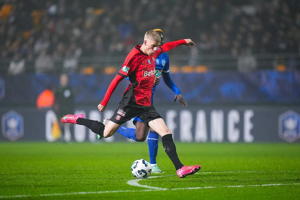 rennes envoie gronbaek a southampton iconsport 249481 0201 387181