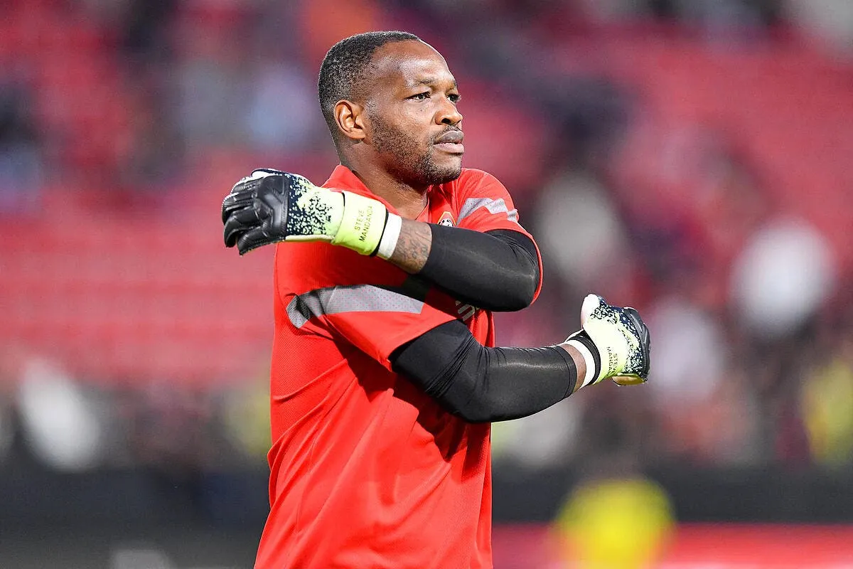 rennes mandanda aura affaire a un serieux concurrent mandanda 25 360915