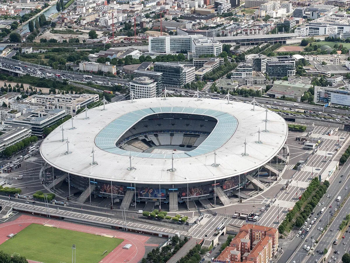 saint denis totalement verrouille pour france israel iconsport 231460 0002 383667