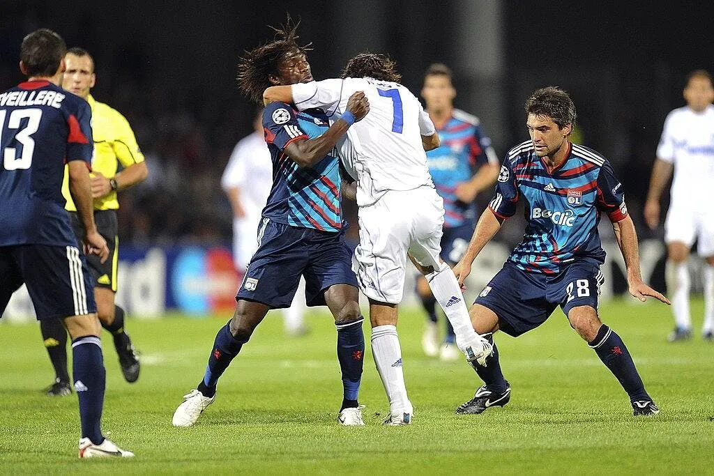 schalke ne fera pas de cadeaux a l ol 63124 12241