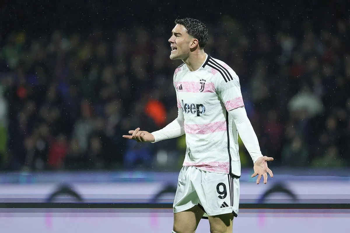 serie a vlahovic renverse la salernitana la juve ne lache pas l inter icon lp 21760985 370238