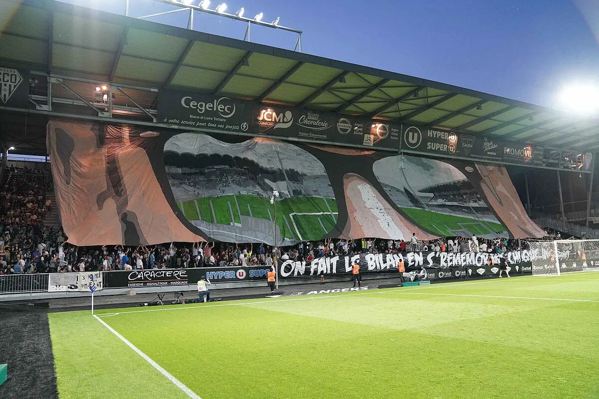 six clubs passent la dncg sans trembler icon elscomhsc 228 341967