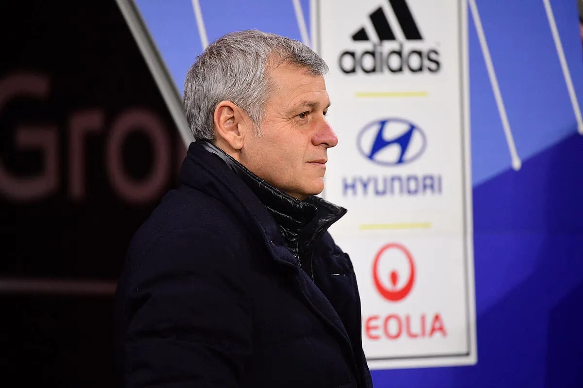 srfc amadouer les fans genesio a retenu la lecon a l ol genesio 22 308399