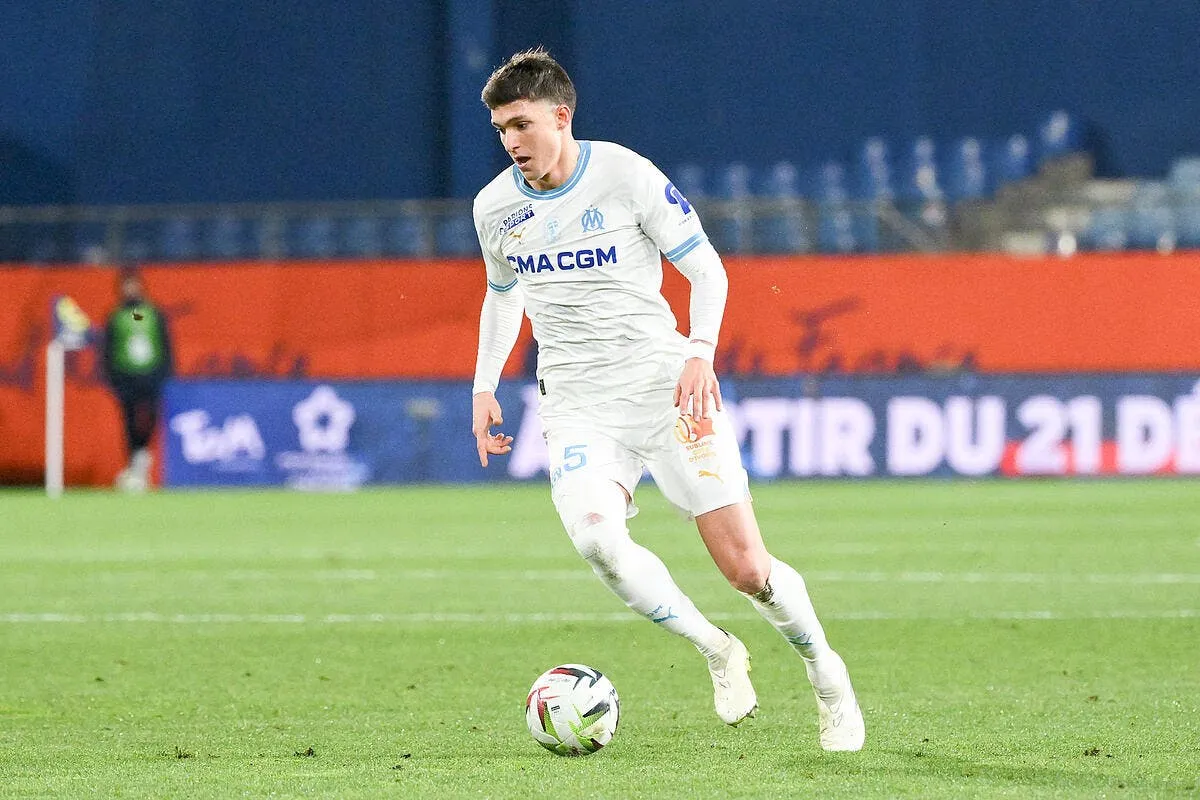 surprise un club de ligue 1 reve de balerdi icon sac 9570 371087