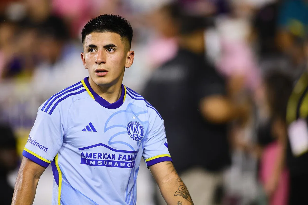 thiago almada a l ol textor s occupe de tout iconsport 229419 0189 377137